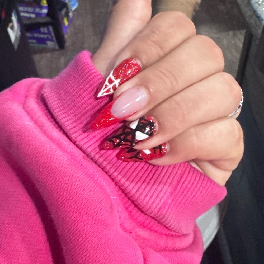 Custom nails